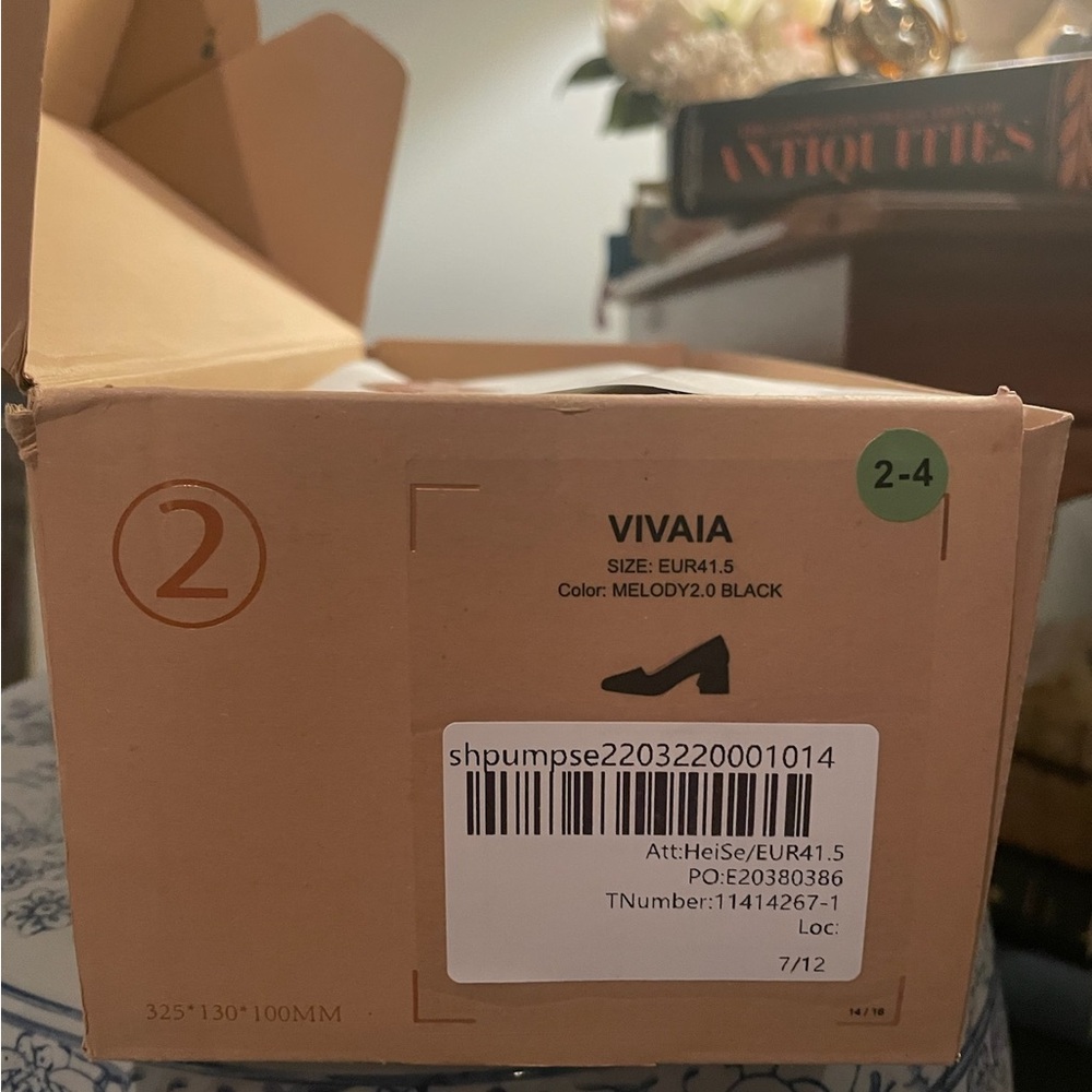 NIB Vivaia Melody 2.0 Sz 10 41.5 Square-Toe Black Heels - Picture 15 of 16